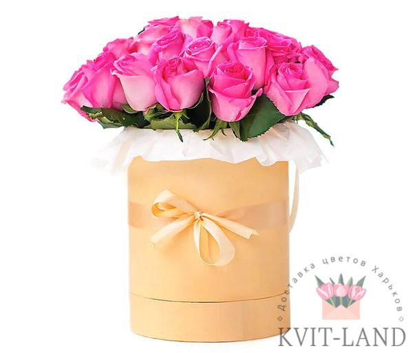 шляпная коробка с розовой розой