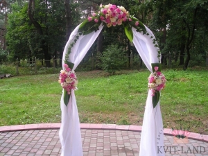 украшение свадебной арки