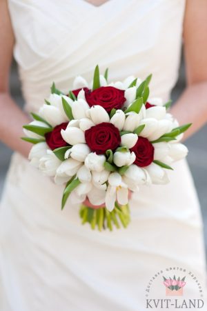 тюльпан в букете невесты