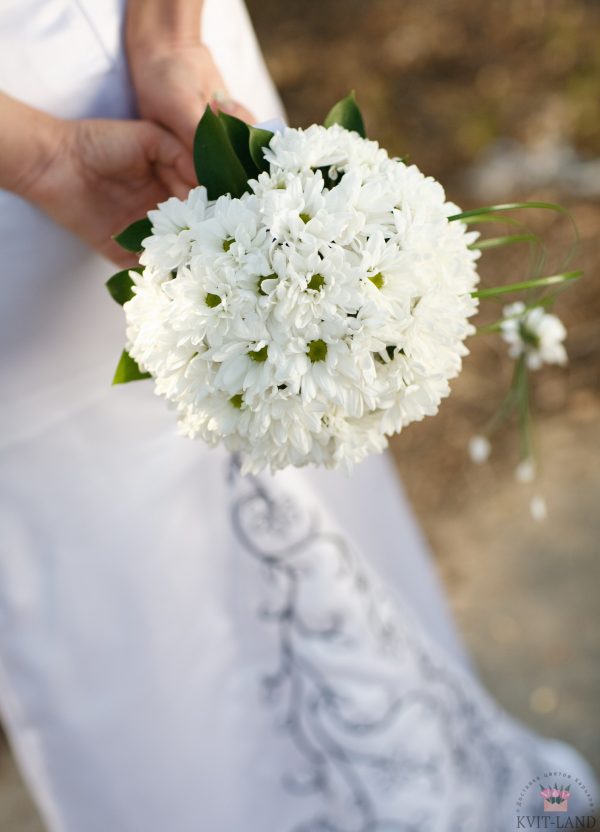 белый свадебный букет